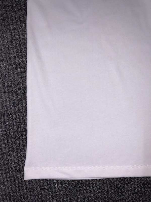 ブランドTシャツ角部分ディテール